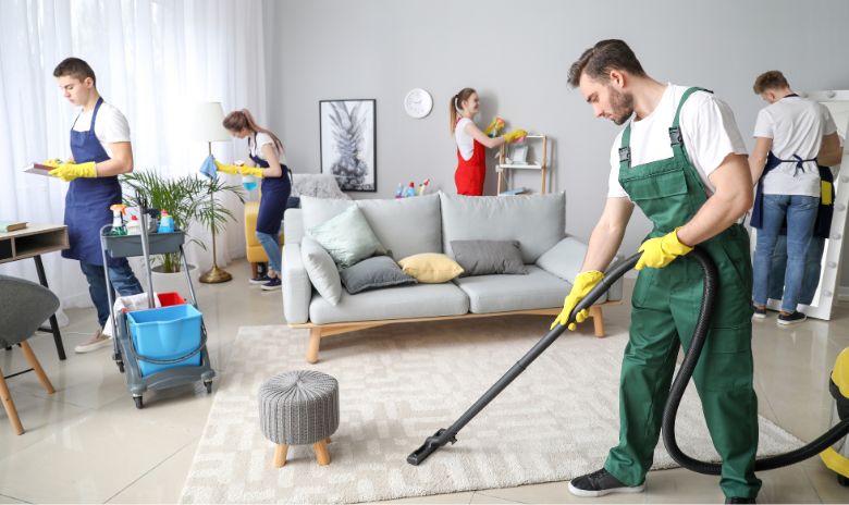 Isparta'da Ev Temizliği: Neden Profesyonel Temizlik Hizmetini Tercih Etmelisiniz?
